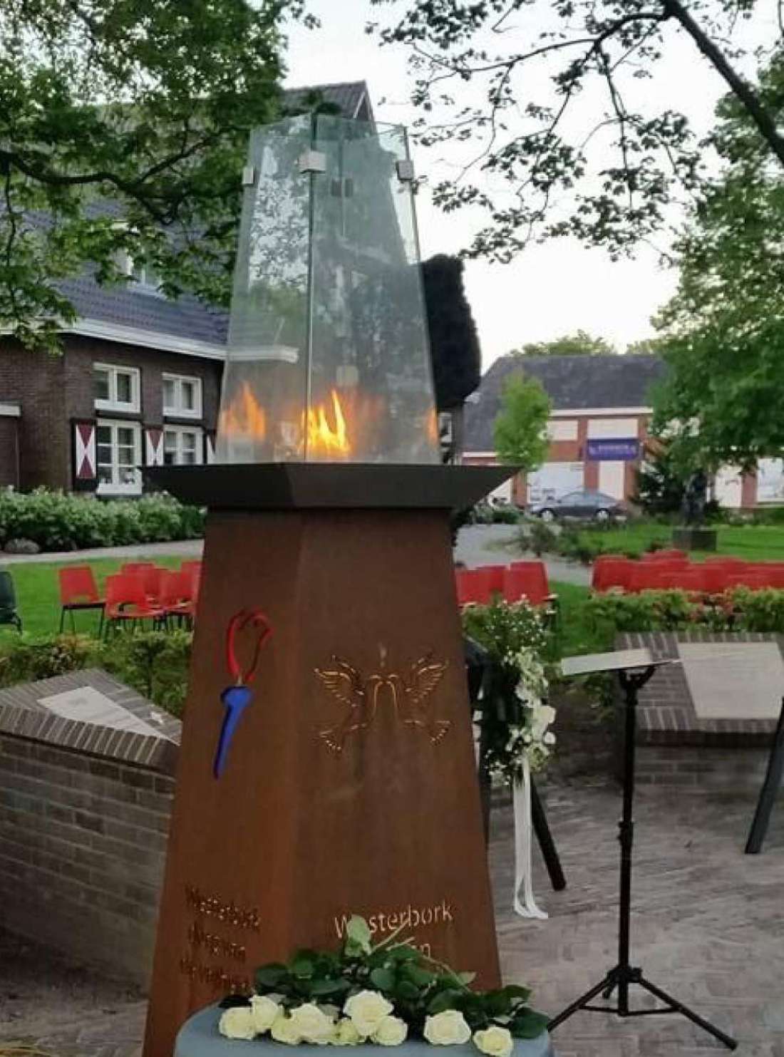Brandende Vlam bij Monument